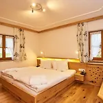 Hotel Naturhotel Reissenlehen 4*