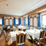 Naturhotel Reissenlehen Hotel