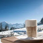 Naturhotel Reissenlehen Hotel