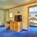 Naturhotel Reissenlehen 4*
