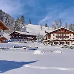 Hotel Naturhotel Reissenlehen 4*
