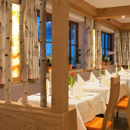 Naturhotel Reissenlehen Hotel