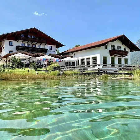 Naturhotel Reissenlehen Hotel