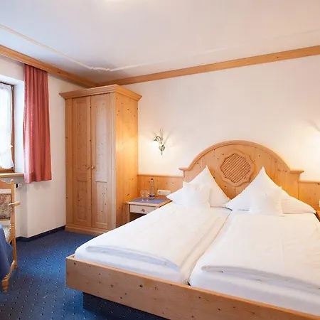 Naturhotel Reissenlehen 4*