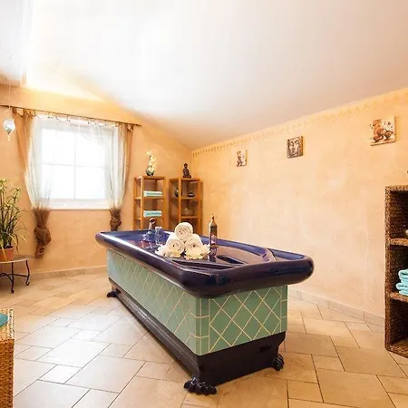 Naturhotel Reissenlehen 4*