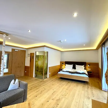 Naturhotel Reissenlehen Hotel 4*
