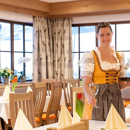 Naturhotel Reissenlehen Bischofswiesen