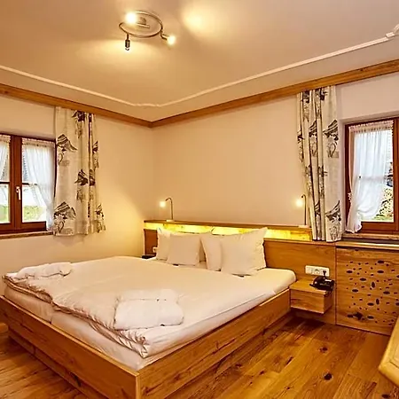 Naturhotel Reissenlehen 4*