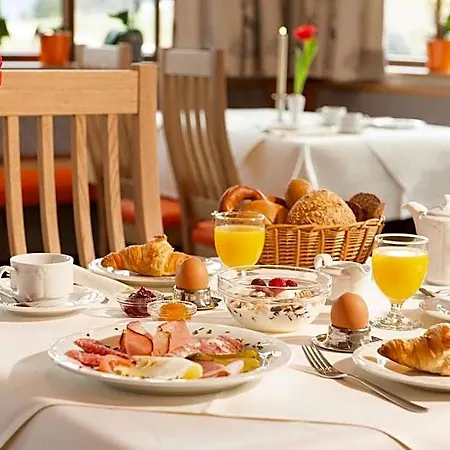Hotel Naturhotel Reissenlehen 4*