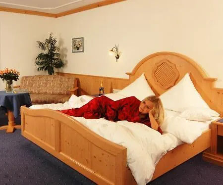 Naturhotel Reissenlehen 4*